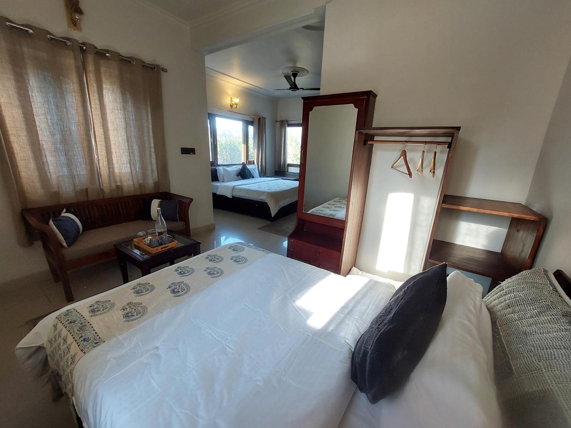 Hotel Alinda House Naukuchiatal By The Ghaur Bhīm Tāl Esterno foto